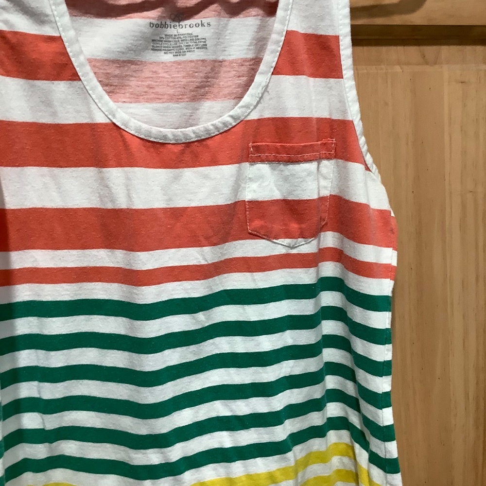 Multicolor tank - Picture 3 of 5